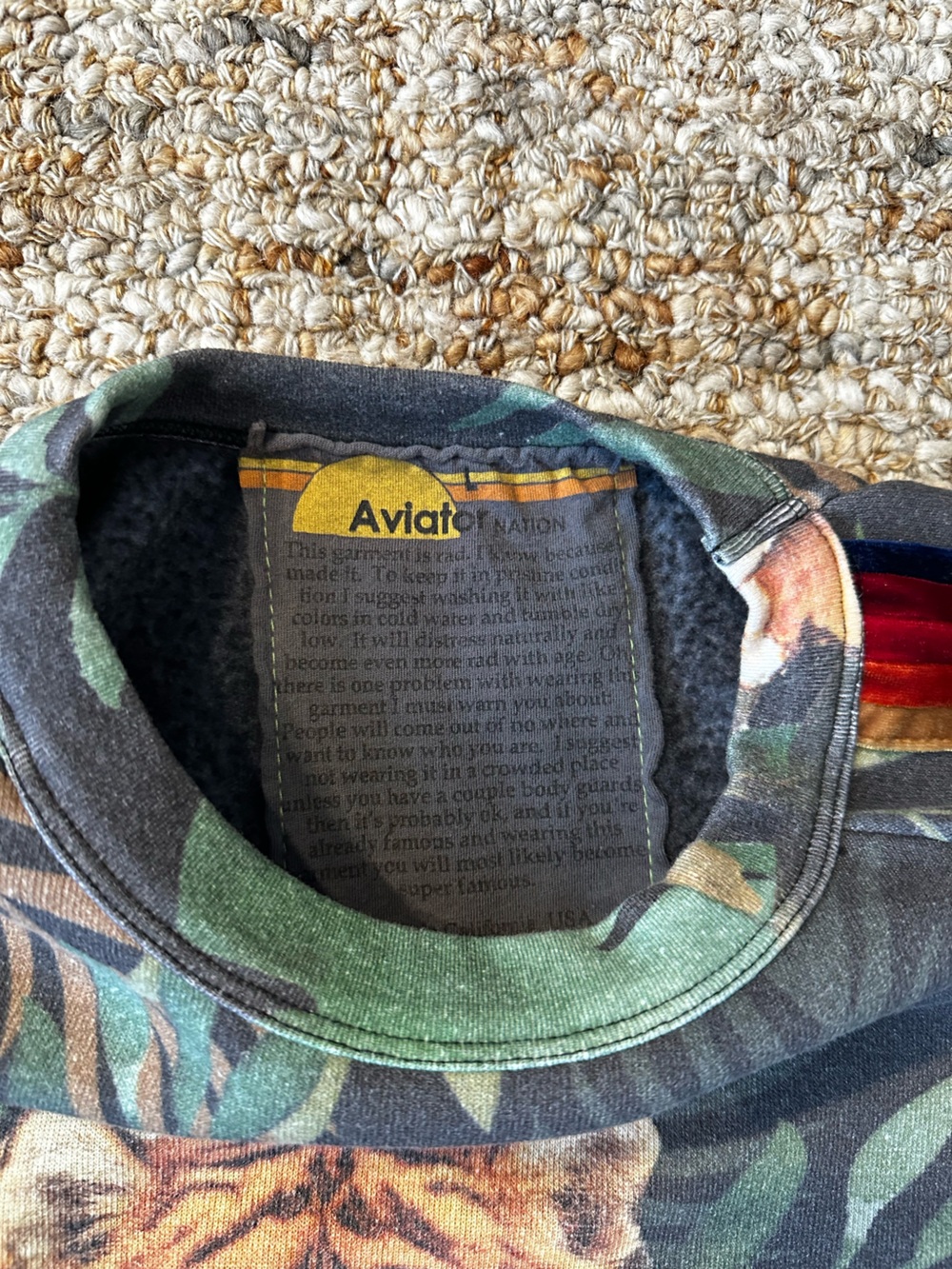Rare Aviator Nation Green Tiger Leaf Jungle Print Top - Picture 2 of 4